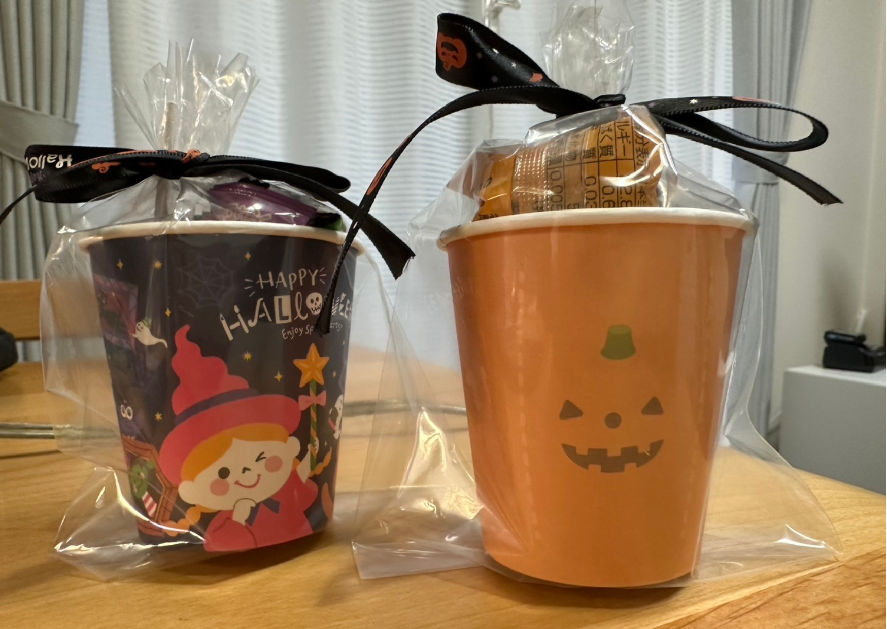 【江戸川ブロック】ハロウィンにちなんだお菓子を配り雰囲気を楽しみました🎵 アイキャッチ画像
