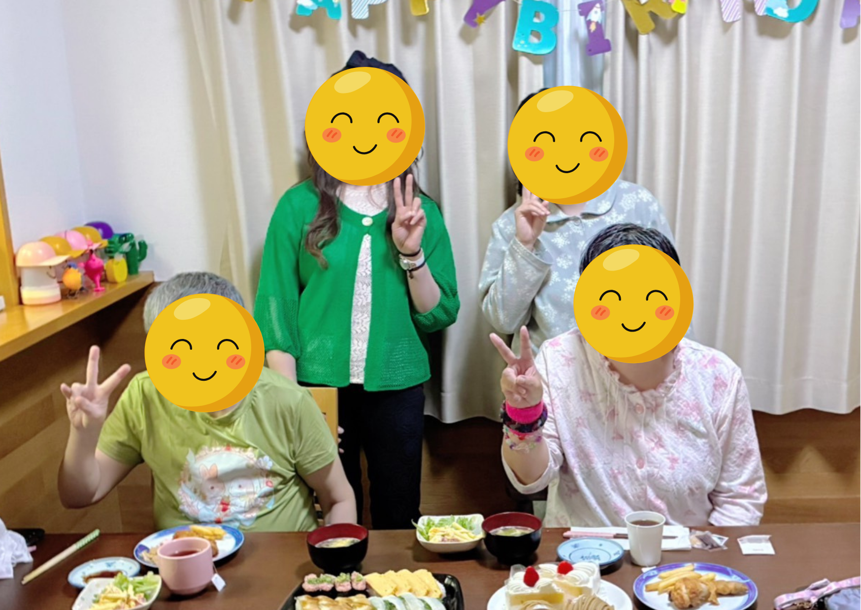 【名古屋事業所】誕生日会を開催しました🍰 アイキャッチ画像